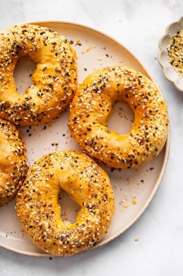 Easy Cottage Cheese Bagels